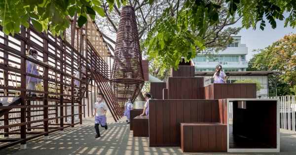 【木製遊樂場】曼谷Thawsi Playground：延續與創新並重，打造溫度滿滿的木製遊樂場