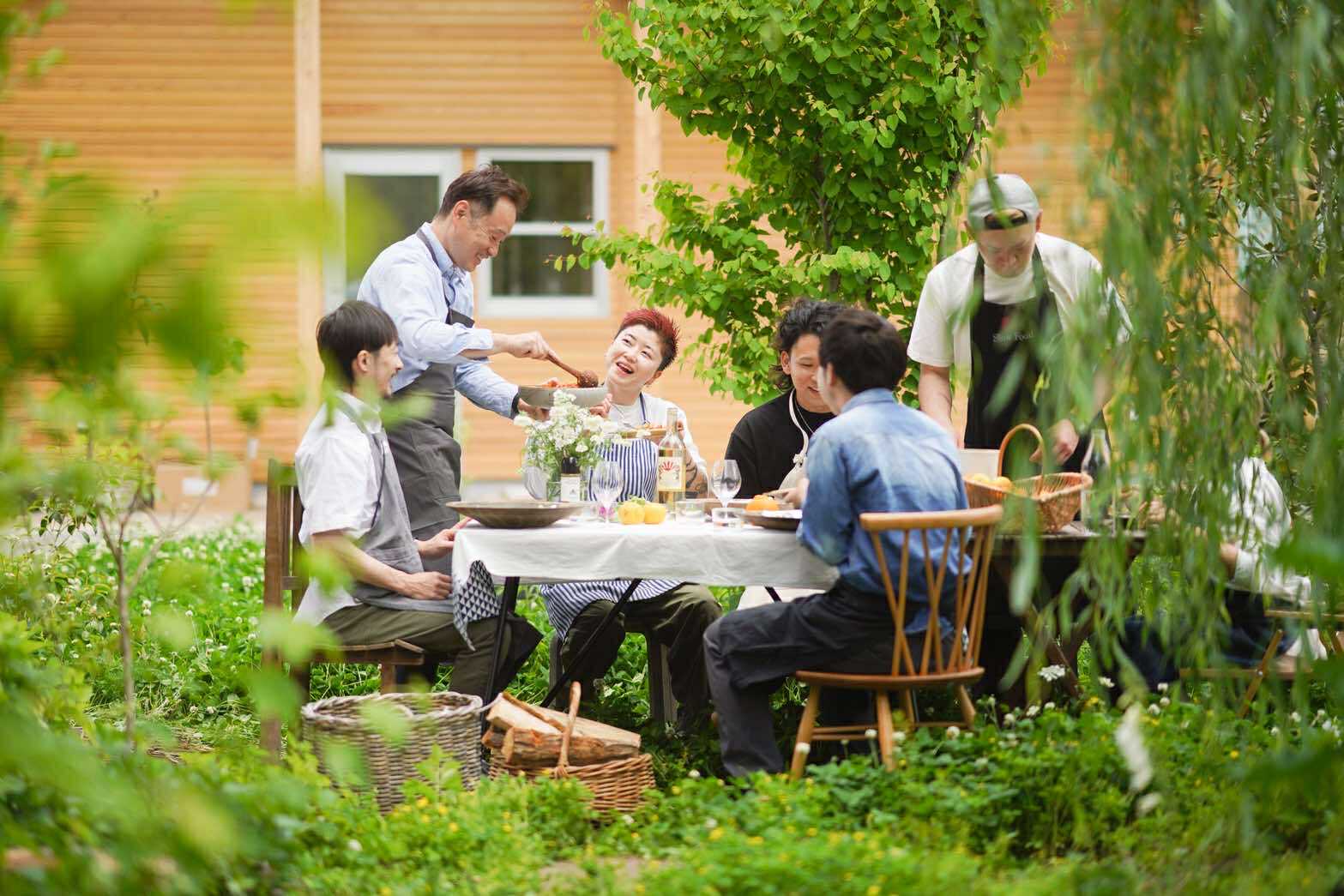 SRA 2026 半年報 Hospitality Rising